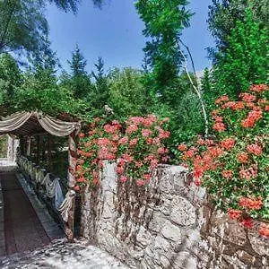 Guerrinuccio Szálloda *