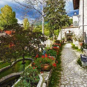 Guerrinuccio تشلانو